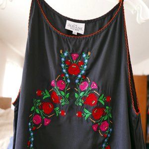 boho top with gorgeous details